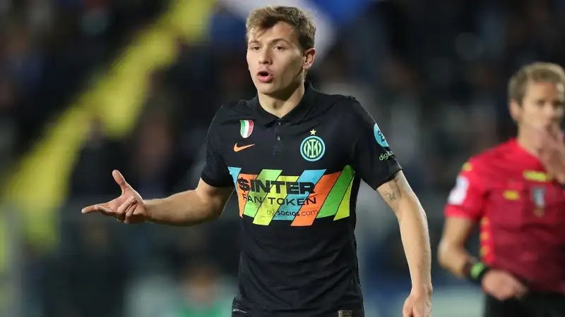 Barella 7,5: nonostante il periodo di appannamento a metà stagione, resta imprescindibile per questa Inter