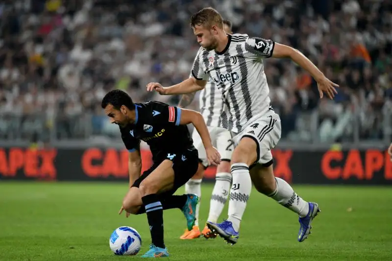 De Ligt 6,5. Prende il posto di De Ligt e in casa Juventus si augurano che possa farlo anche per molti altri anni.