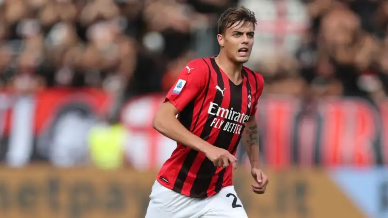 Daniel Maldini 6: I tifosi ricorderanno il gol allo Spezia, storico per la dinastia Maldini. Da lì in poi, però, poco altro. A febbraio l'ultima presenza