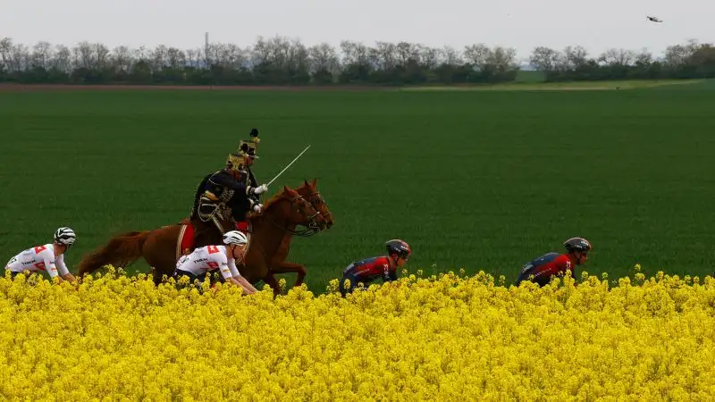 I soldati di cavalleria leggera sono tipici dell'esercito ungherese