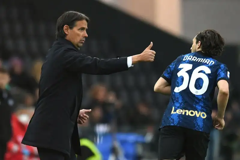 Inzaghi 6.5: la sua squadra riesce a vincere un match importante per la lotta scudetto, andando parzialmente oltre le difficoltà emerse nella sconfitta contro il Bologna
