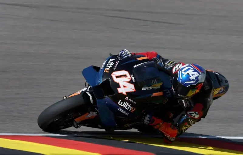 Andrea Dovizioso 5: soliti problemi con la Yamaha per il forlivese