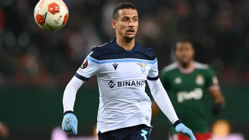 Sembra tutto pronto per la nuova esperienza in maglia Real Betis per Luiz Felipe. Si attende l'ufficialità per capire il futuro dell'ormai ex Lazio
