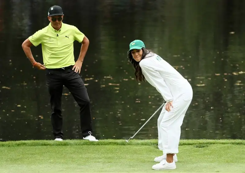 Ha anche la passione per il golf
