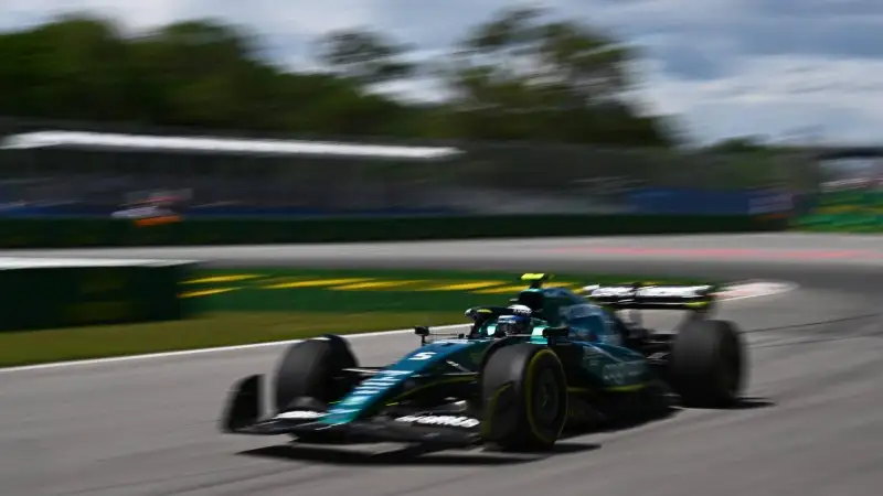 Vola Vettel sulla sua Aston Martin: gran quarto posto nella prove libere 2