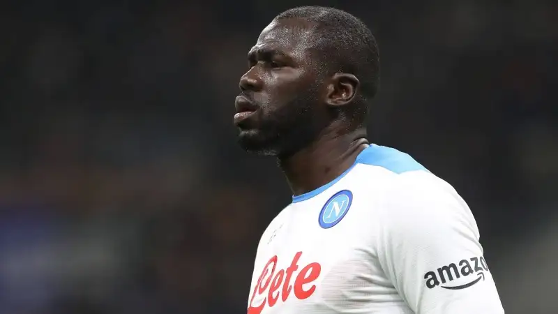 Al secondo turno, in programma il 21 agosto, i partenopei ospiteranno il Monza. Dal mercato potrebbero arrivare grandi gioie a Stroppa, il Napoli lo saprà presto

