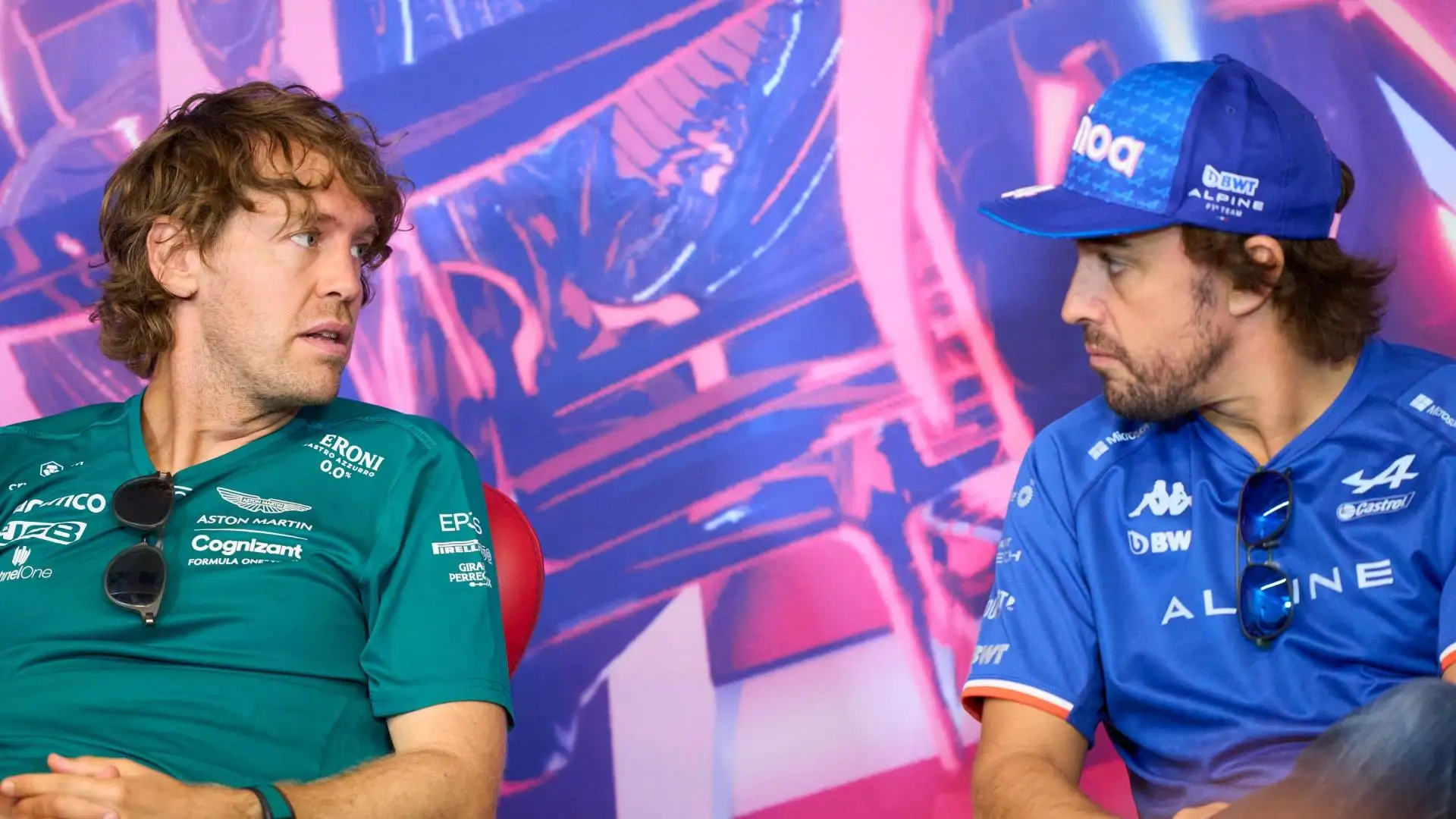 Ma il due volte campione del mondo, nella prossima stagione, correrà per l'Aston Martin sostituendo Sebastian Vettel, che ha annunciato il ritiro a fine campionato