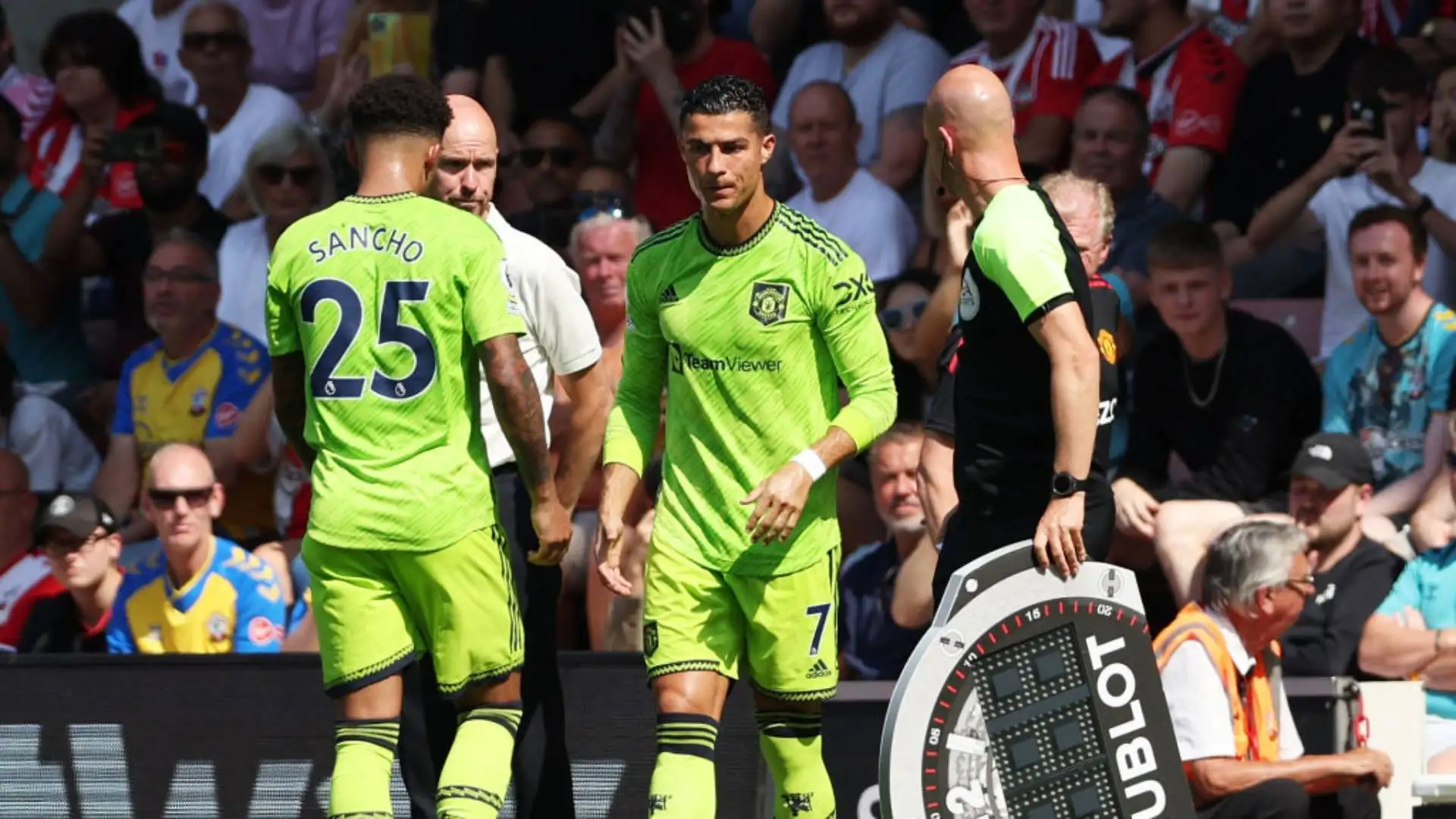 Per lui solo 20 minuti di gioco, entra al posto di Jadon Sancho