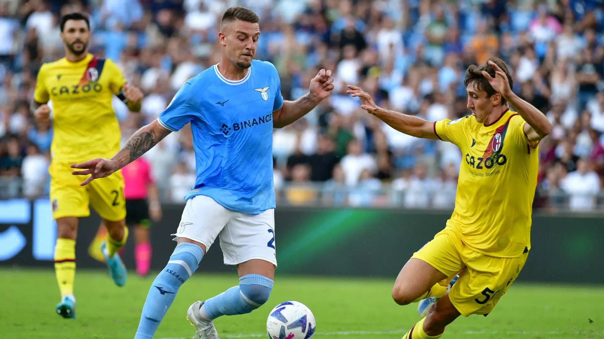 Milinković-Savić 6: non ancora in perfetta condiziona fisica, riesce comunque a confezionare l'assist per il gol di Immobile