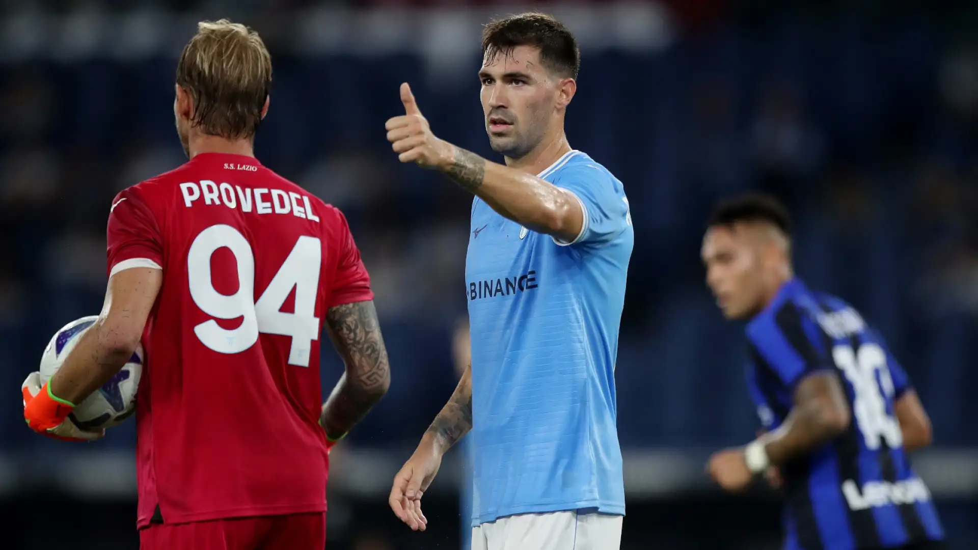 Romagnoli 6,5: Aria di derby per l'ex capitano del Milan, autore di una buona prestazione individuale.