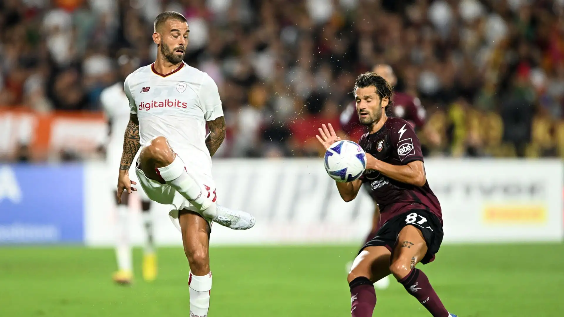 Leonardo Spinazzola 7: rispetto alle ultime uscite della scorsa stagione è parso ancora più in palla. Spinge e dialoga bene con Dybala
