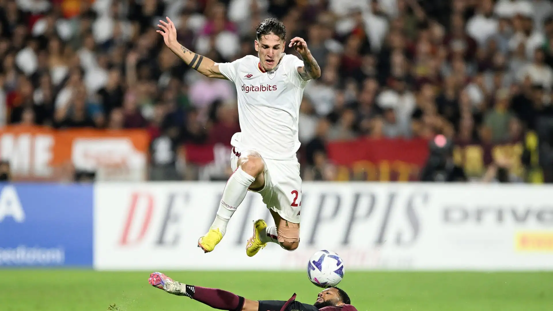 Nicolò Zaniolo 6: troppe occasioni sprecate, la sufficienza gli viene concessa perchè imbastisce azioni interessanti con Dybala
