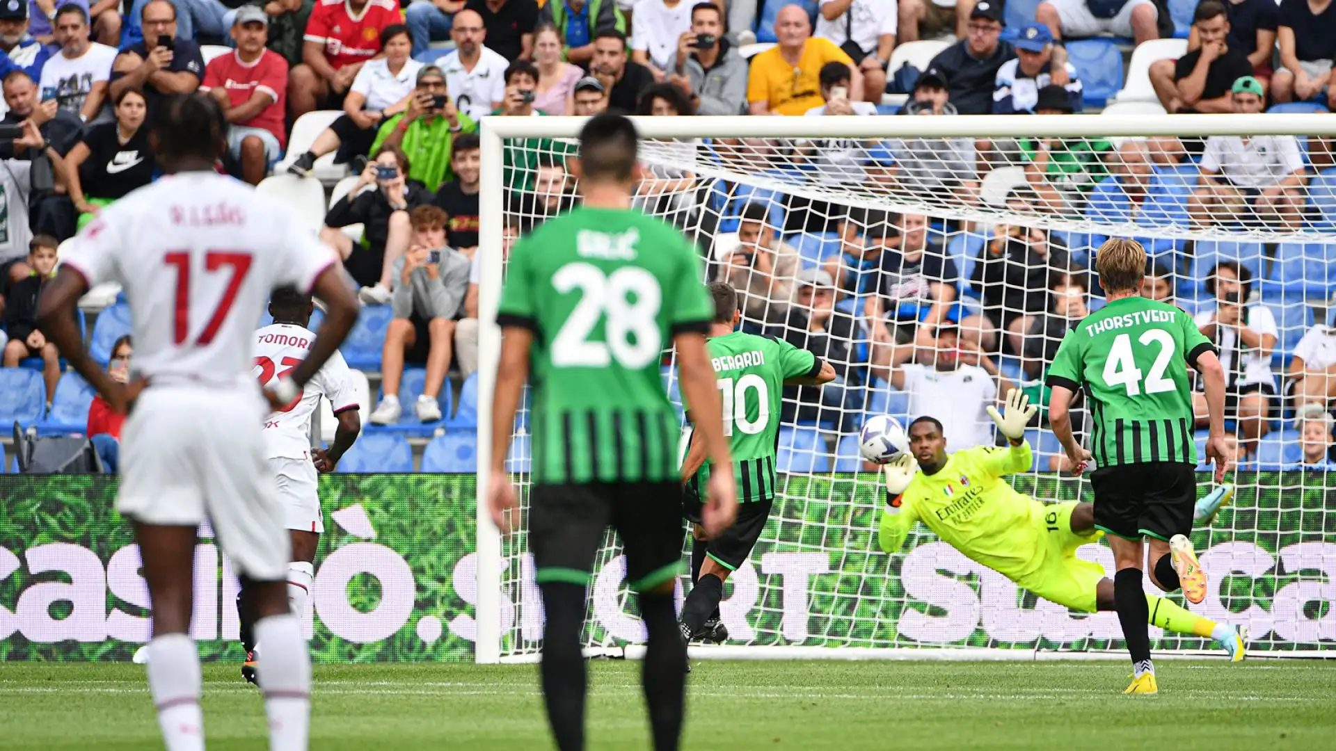 Berardi 5: partita da dimenticare, sbaglia il rigore e si infortuna
