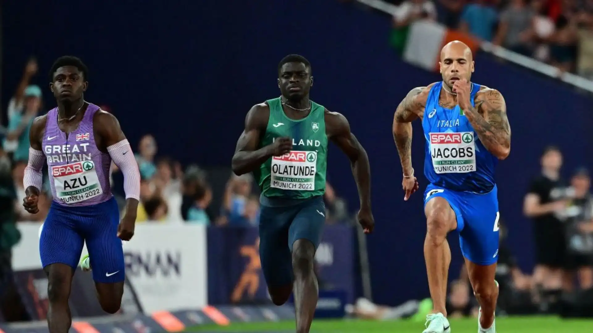 Adesso è campione olimpico in carica dei 100 e della 4x100, campione del mondo indoor dei 60 (in marzo a Belgrado), campione europeo al coperto dei 60 (Torun 2021) e adesso re d’Europa nei 100. 