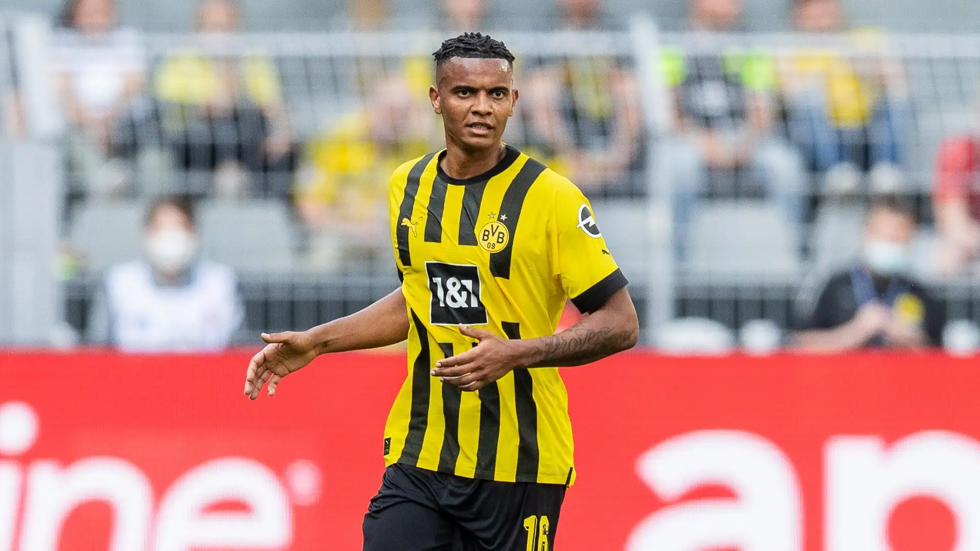 Akanji-Inter: ad un passo dai nerazzurri, il gigante ex Dortmund ha invece accettato l'offerta del Manchester City