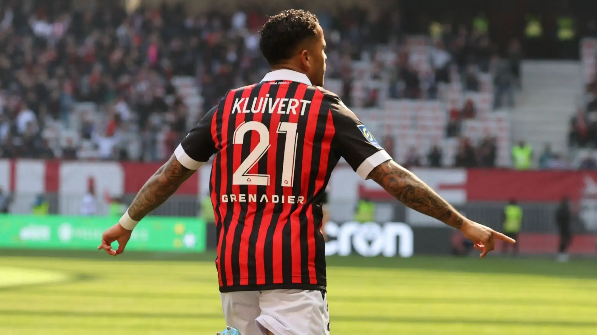 Kluivert-Fulham: una questione burocratica ha fatto saltare all'ultimo l'affare, il giovane ha comunque trovato una nuova squadra, il Valencia