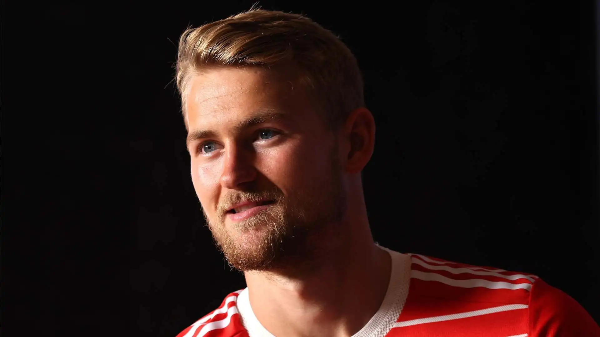 Al settimo posto c'è l'unico rappresentante della serie A: Matthijs De Ligt, che dalla Juventus si è trasferito al Bayern Monaco per 67 milioni di euro