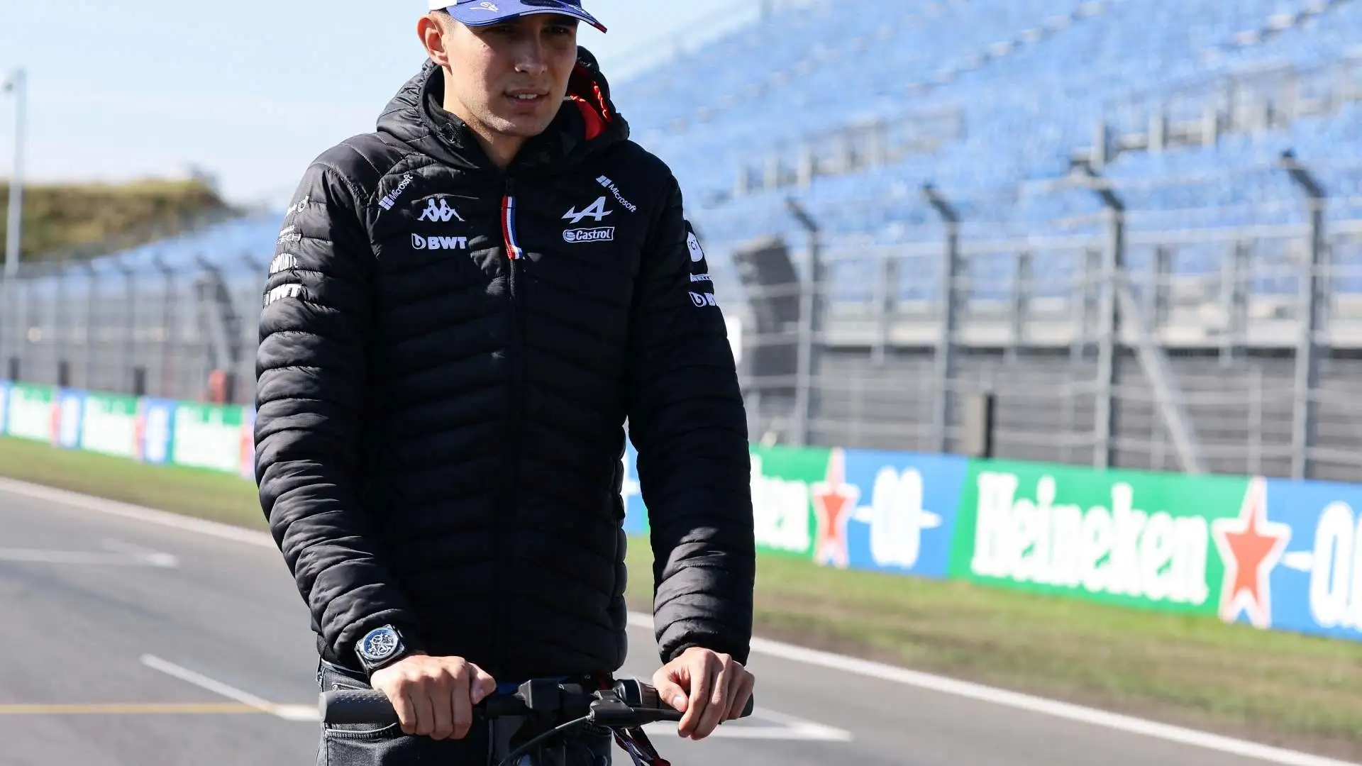 Monopattino anche per Ocon