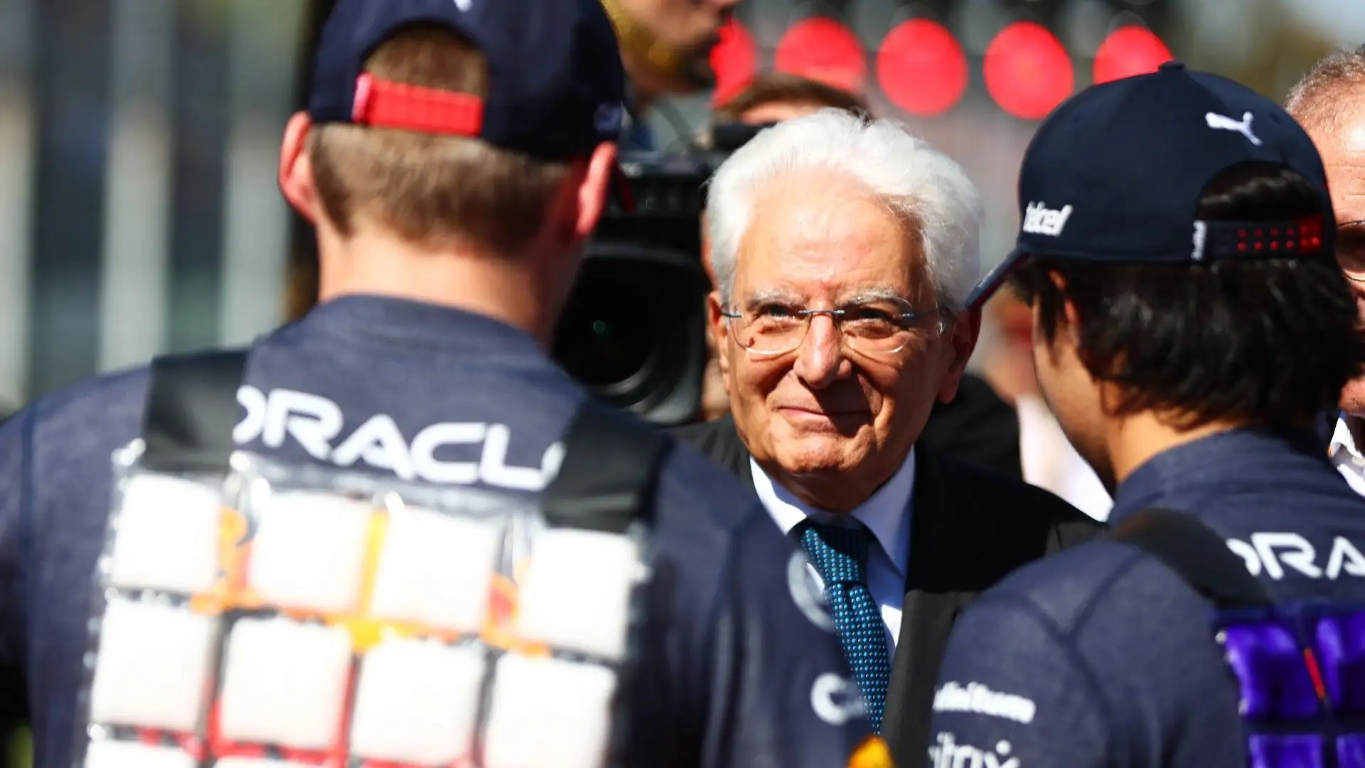 Grande emozione all'arrivo del Presidente della Repubblica Sergio Mattarella
