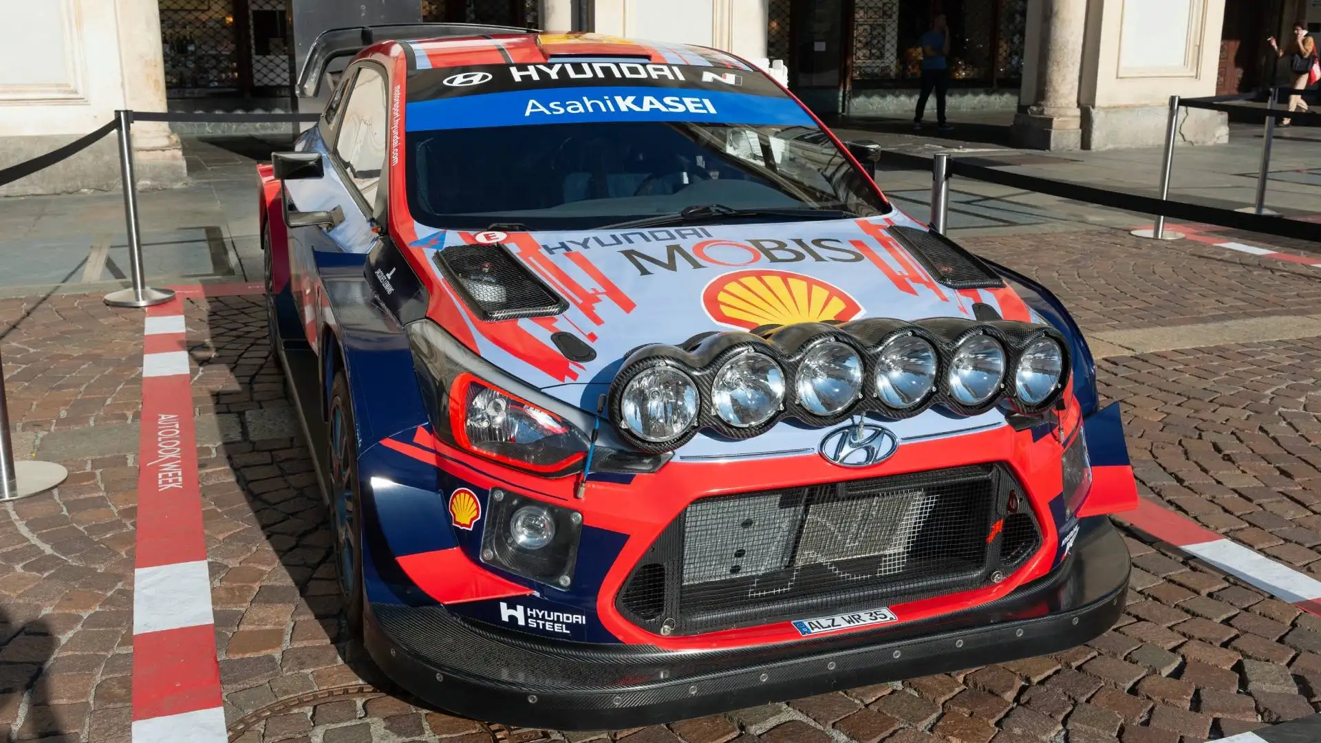 Ha anche sottolineato l'importanza del legame tra Torino e l'industria automobilistica. Credit: 2022 Autolook Week