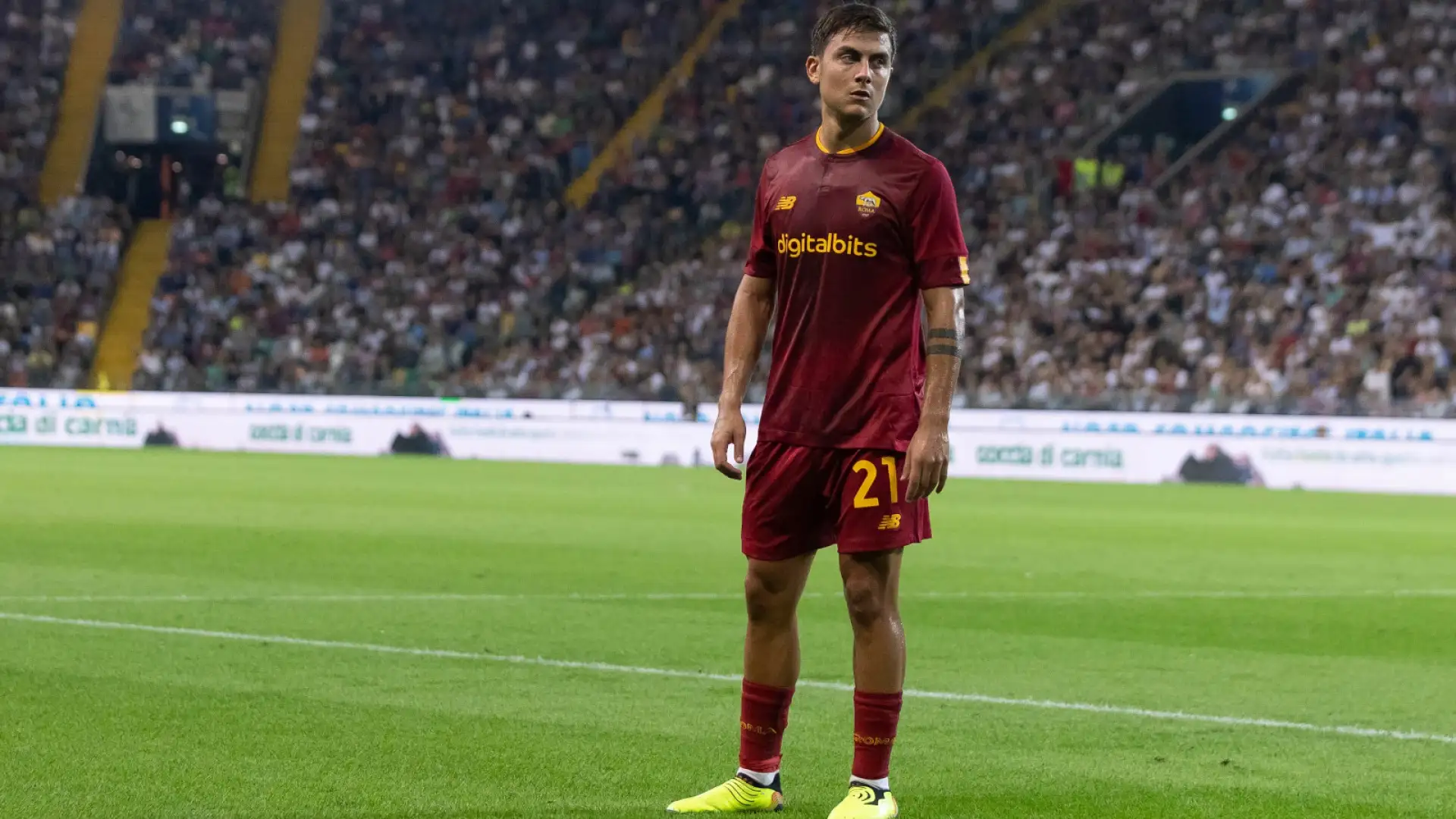 Dybala 5,5: Ci prova anche, ma poi affonda con il resto della squadra.