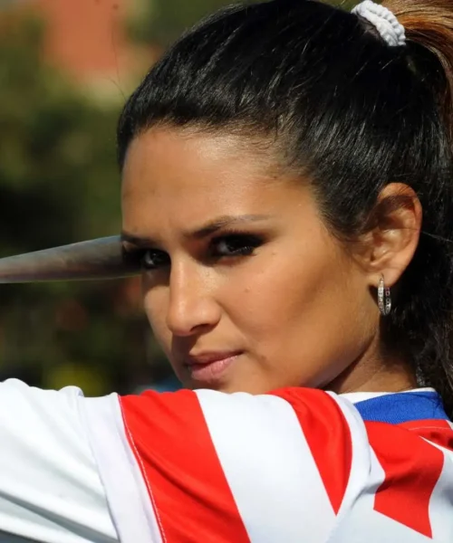 Le più belle foto di Leryn Franco, l’atleta diventata modella e attrice