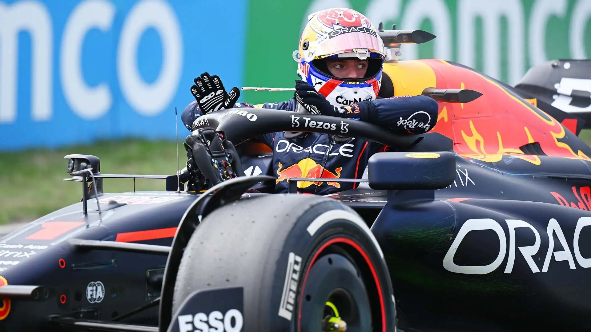 Max Verstappen stizzito