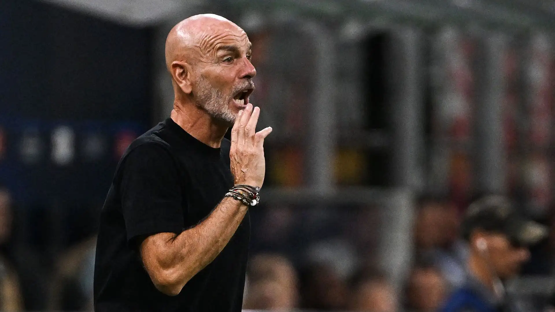 Provando a gestire il doppio vantaggio, però, il Milan si fa sorprendere e subisce la rete avversaria al 56': gran giocata in area di Petkovic che serve Mislav Orsic, bravo a superare Maignan e a riaprire il match.