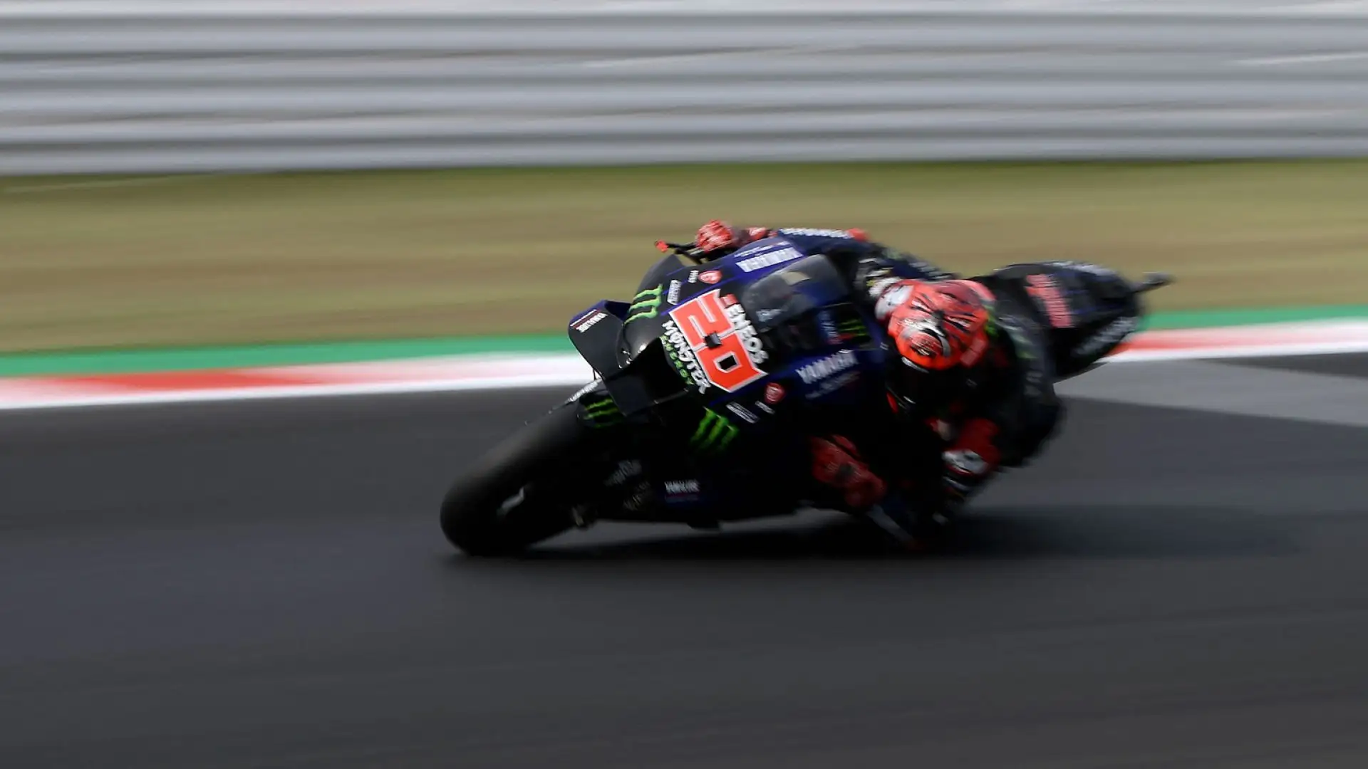 Quartararo 6,5: la partenza dall'ottava posizione lo influenza, grazie alle cadute di Miller e Bezzecchi limita i danni e chiude al quinto posto, sperando in piste che lo favoriscano di più. Ma il Mondiale è ormai riaperto ora
