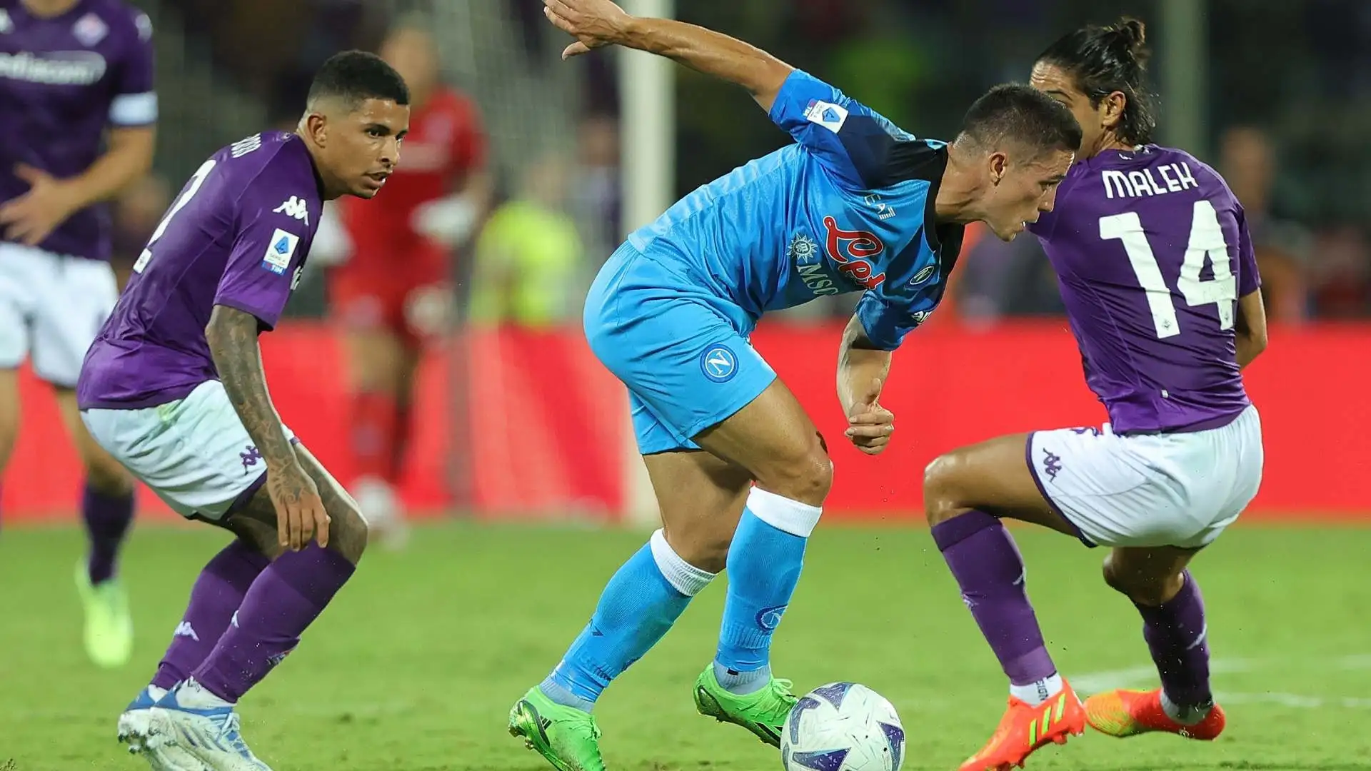 Il Napoli dopo aver salutato Insigne, Koulibaly e Mertens ha voltago pagina puntando forte sui giovani come Raspadori.