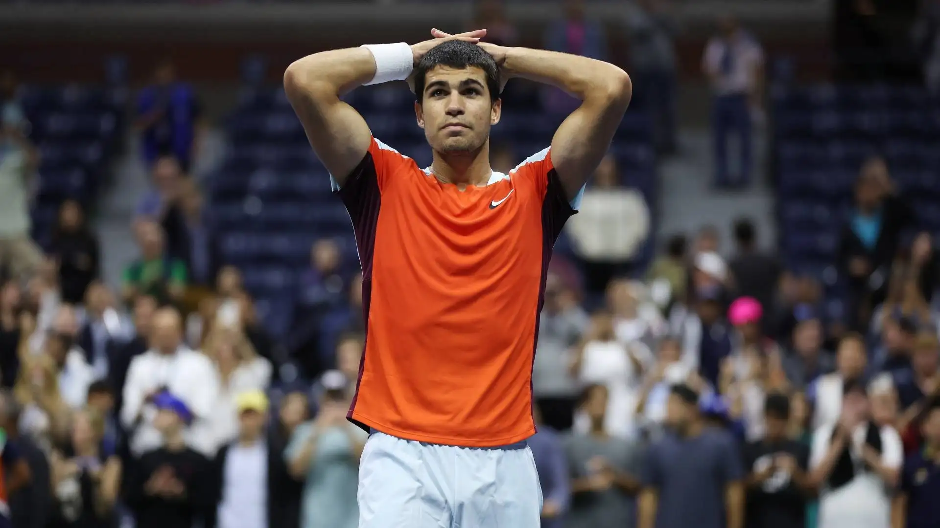 Termina così 6-3 6-7 6-7 7-5 6-3 in favore di Alcaraz una delle partite più memorabili dello Slam statunitense