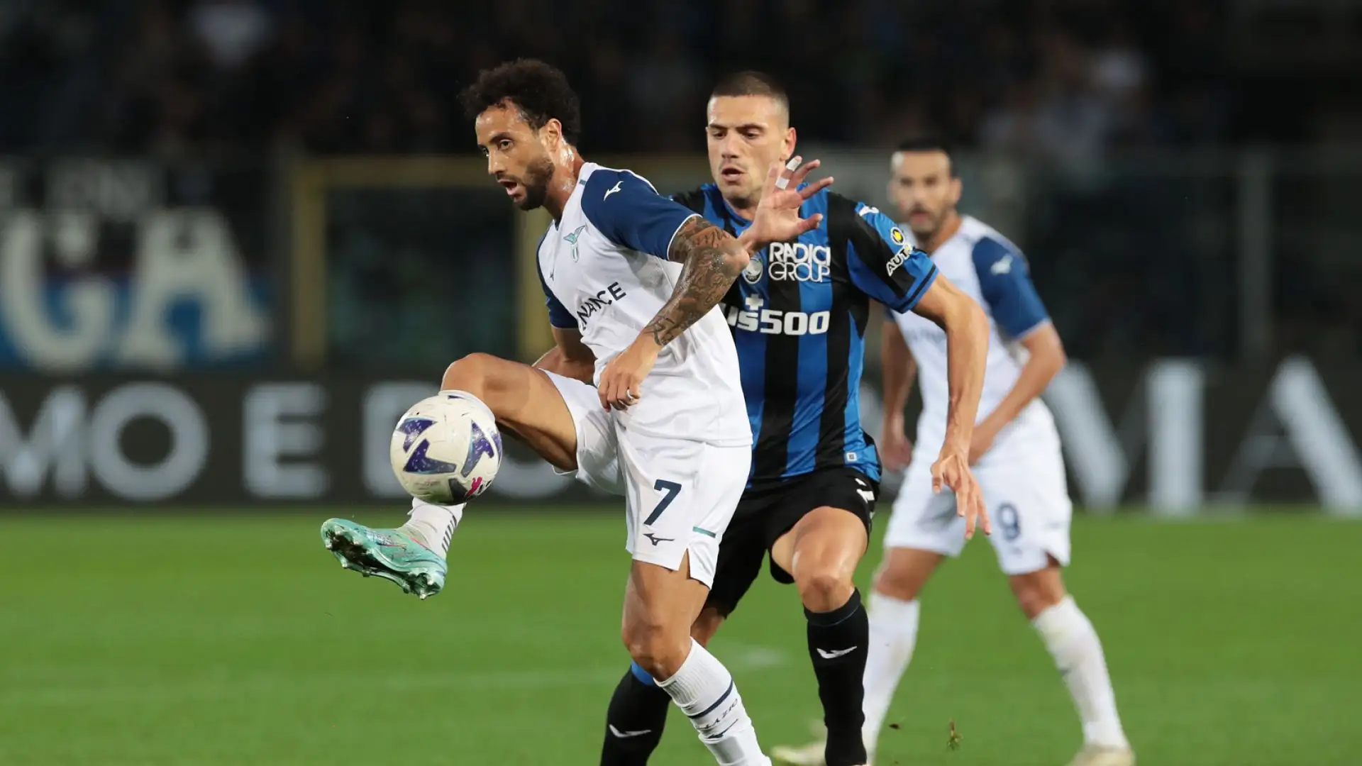 Felipe Anderson 7,5: gioca nell'inedita posizione di falso centravanti, la onora con una rete da urlo e non solo
