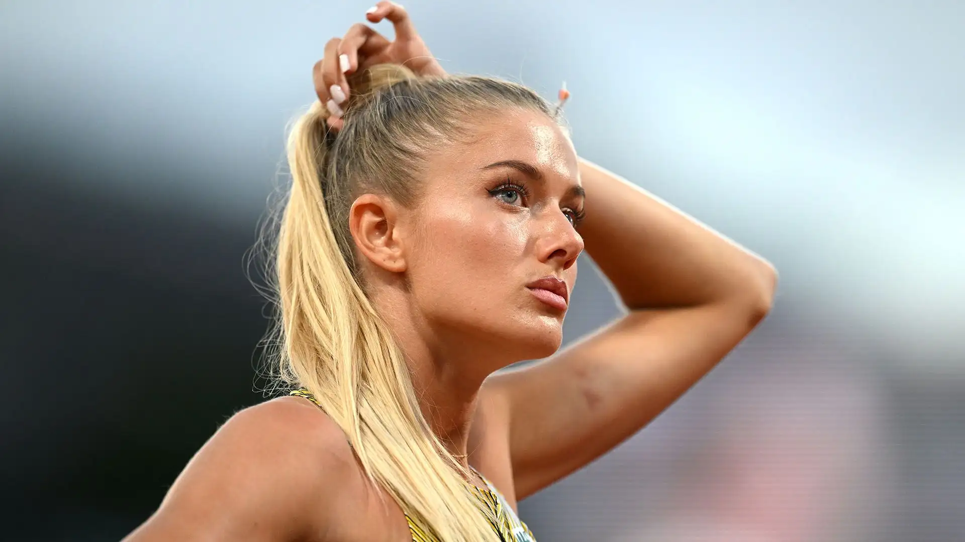 Nel 2017, la rivista australiana Busted Coverage ha descritto Schmidt come "l'atleta più bella del mondo". 