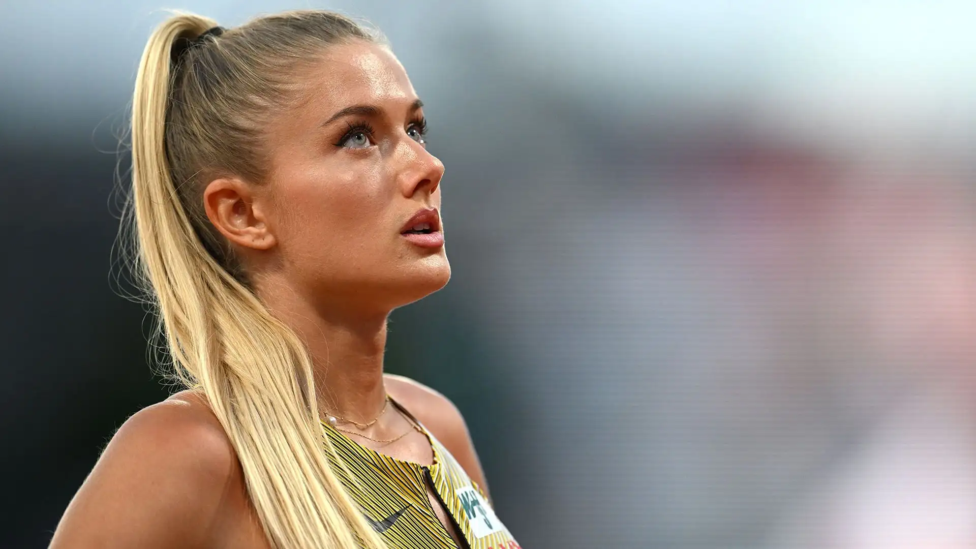 Nel 2017, la rivista australiana Busted Coverage ha descritto Schmidt come "l'atleta più bella del mondo". 