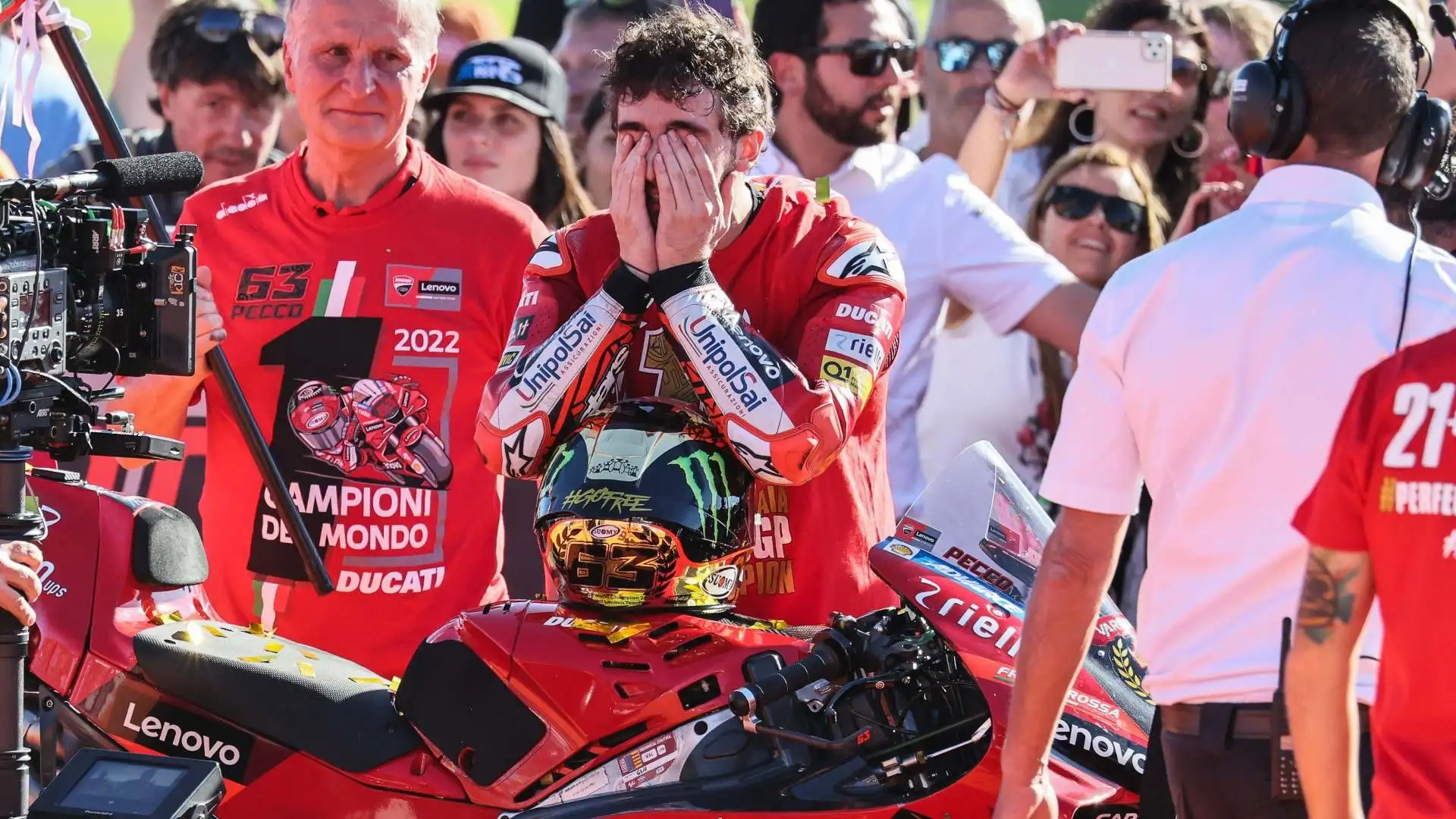 Pecco Bagnaia è il nuovo campione del mondo