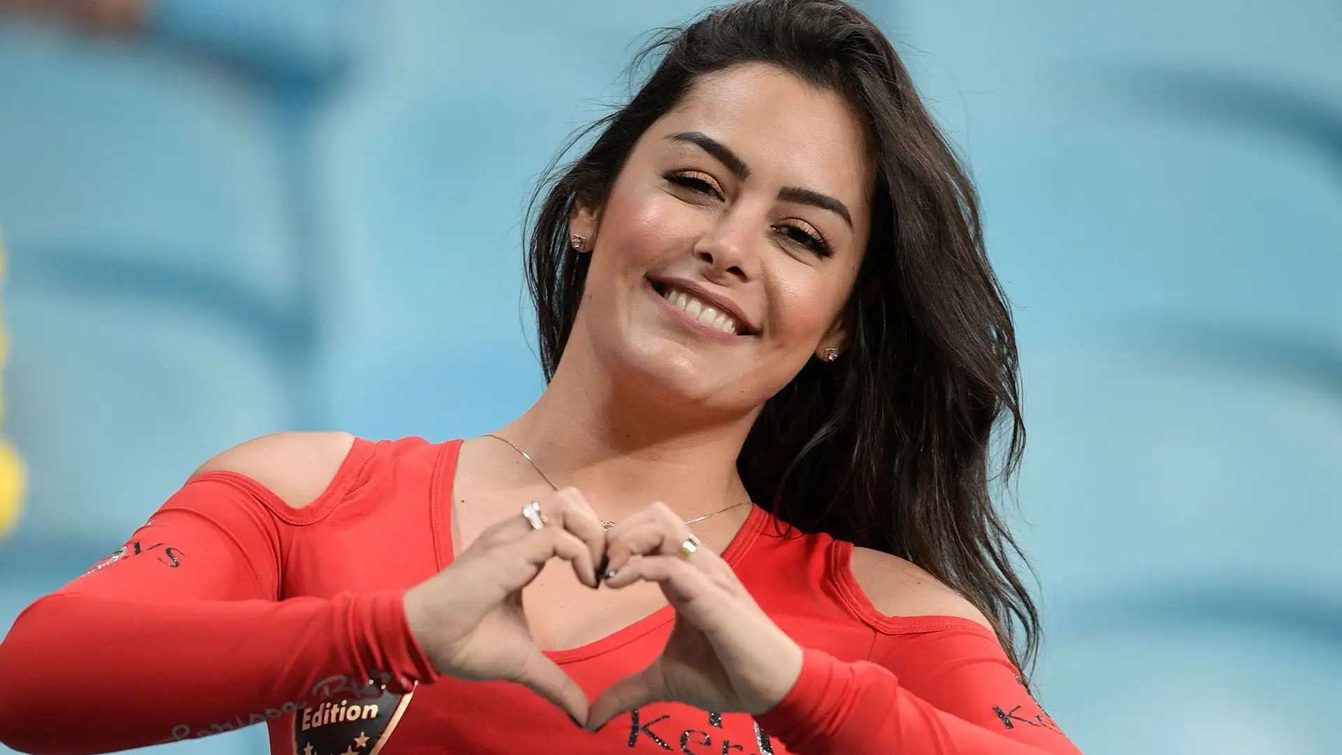 La fama conquistata grazie ai Mondiali in Sudafrica è ancora viva. La modella è diventata testimonial di alcuni marchi sudamericani e, inoltre, lavora come conduttrice televisiva e radiofonica