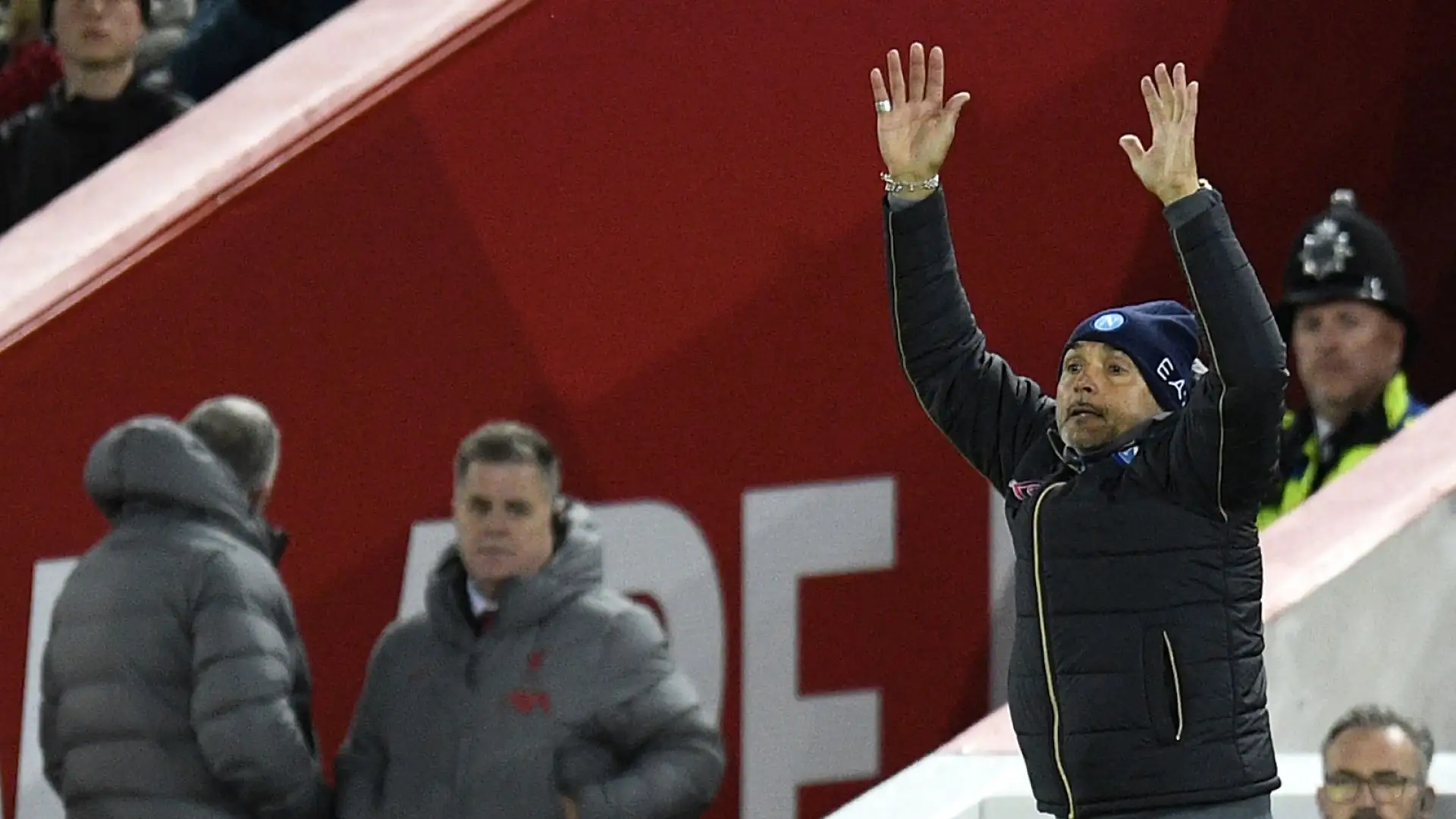Spalletti 6: ingiusto sarebbe andare sotto la sufficienza, con un Napoli che per 85 minuti se l'è giocata alla pari sul campo di un Liverpool comunque battuto nel girone

