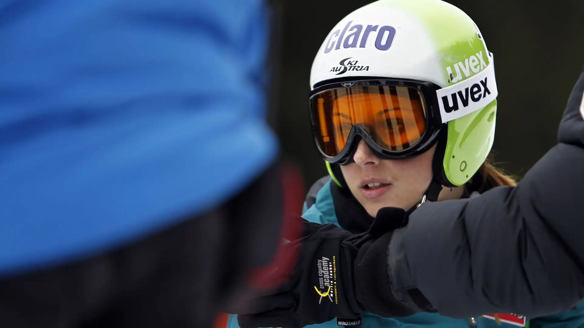 Ai giochi olimpici ha vinto 3 medaglie:
1 oro (supergigante a Soci 2014) e
2 argenti (slalom gigante a Soci 2014, supergigante a Pyeongchang 2018)