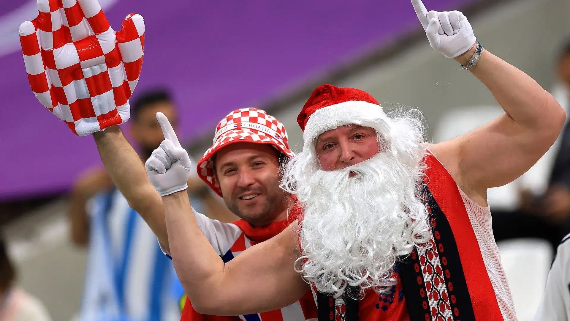 In tribuna c'era anche Babbo Natale