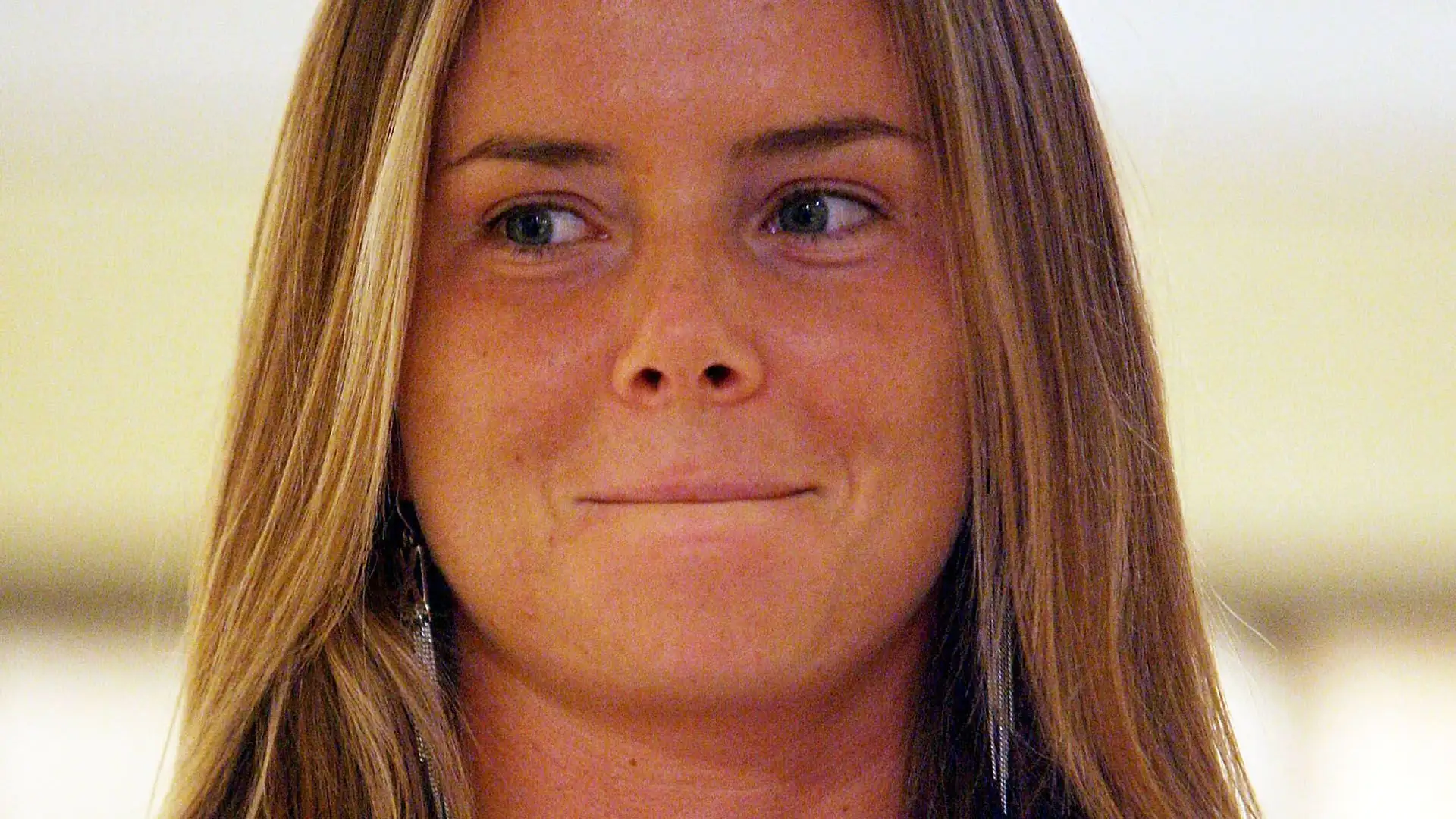 Daniela si è aggiudicata 7 titoli WTA in singolare, arrivando fino alla posizione nº5 in classifica mondiale nel gennaio 2003 e accumulando, durante gli anni, montepremi superiori a 10 000 000 $