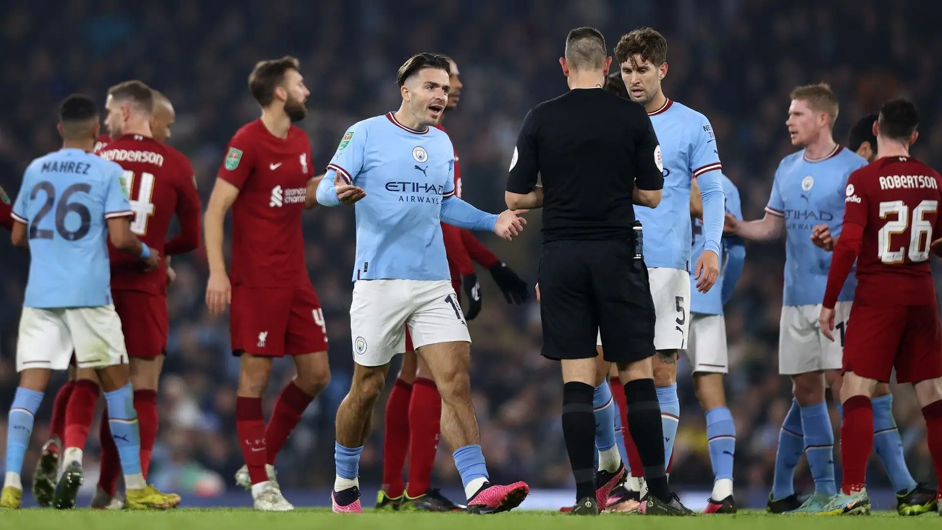 Al minuto 78 Fabinho ha commesso fallo su Rodri