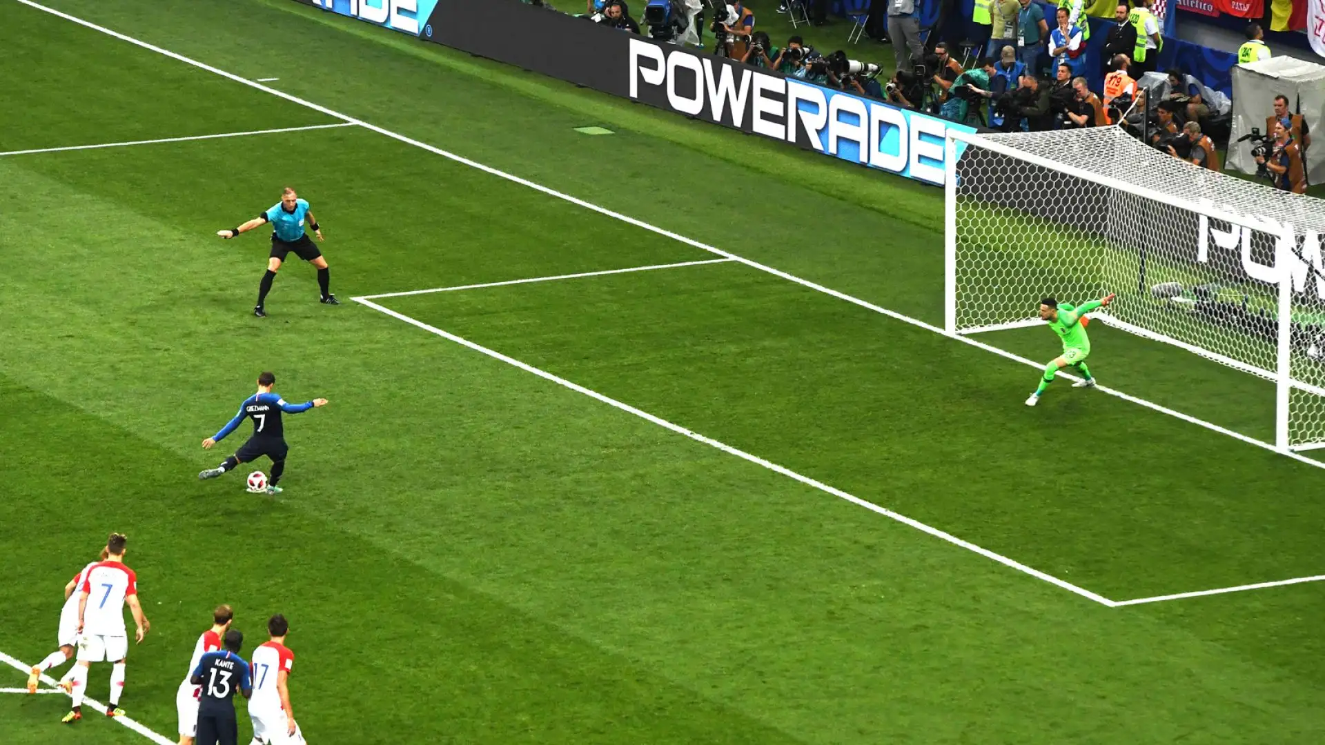 Francia-Croazia 2018: il rigore di Griezmann indirizza la finale in Russia, che poi sarà vinta dai Bleus
