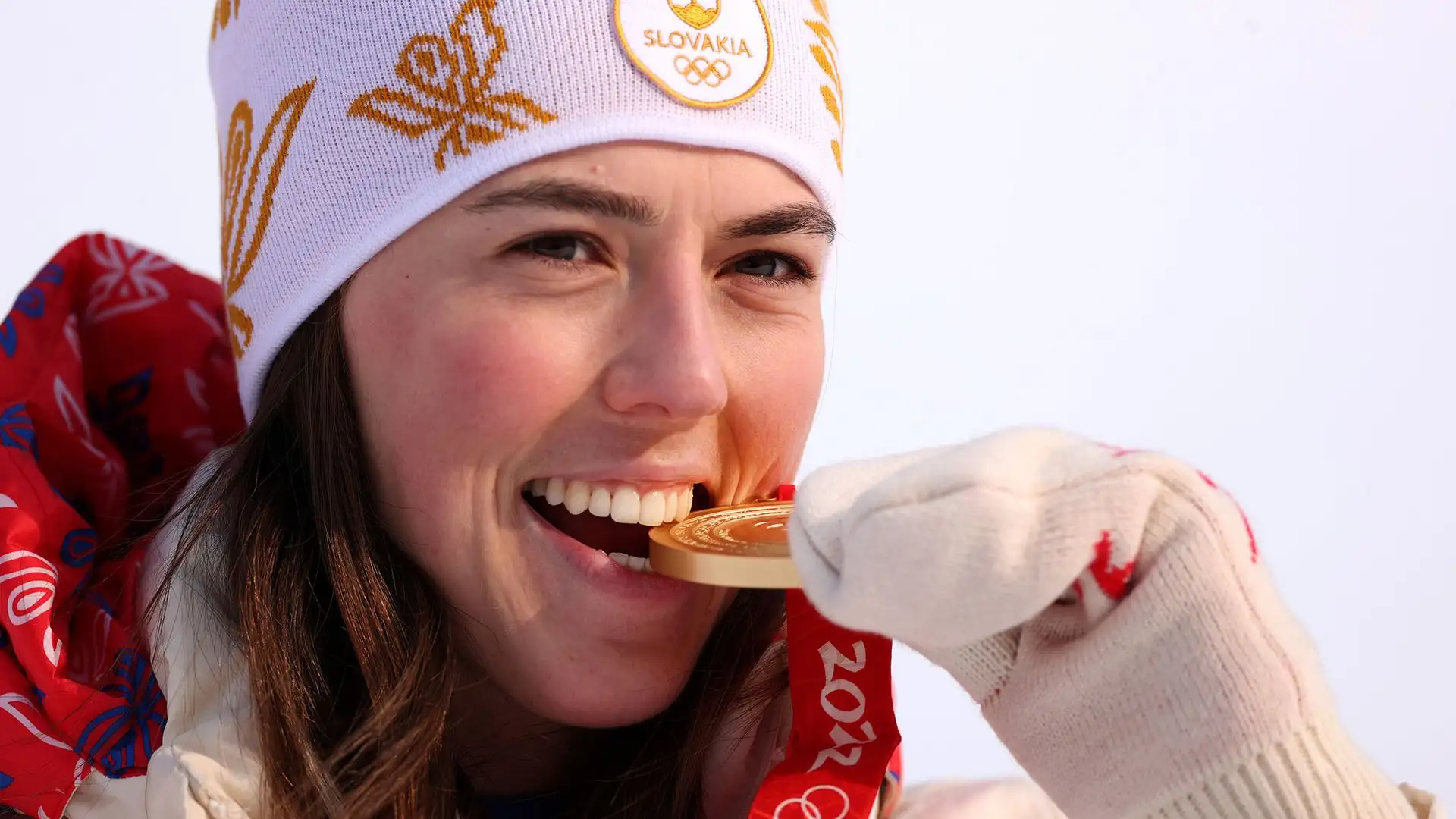 Ha vinto una medaglia d'oro nello slalom speciale alle olimpiadi invernali di Pechino 2022