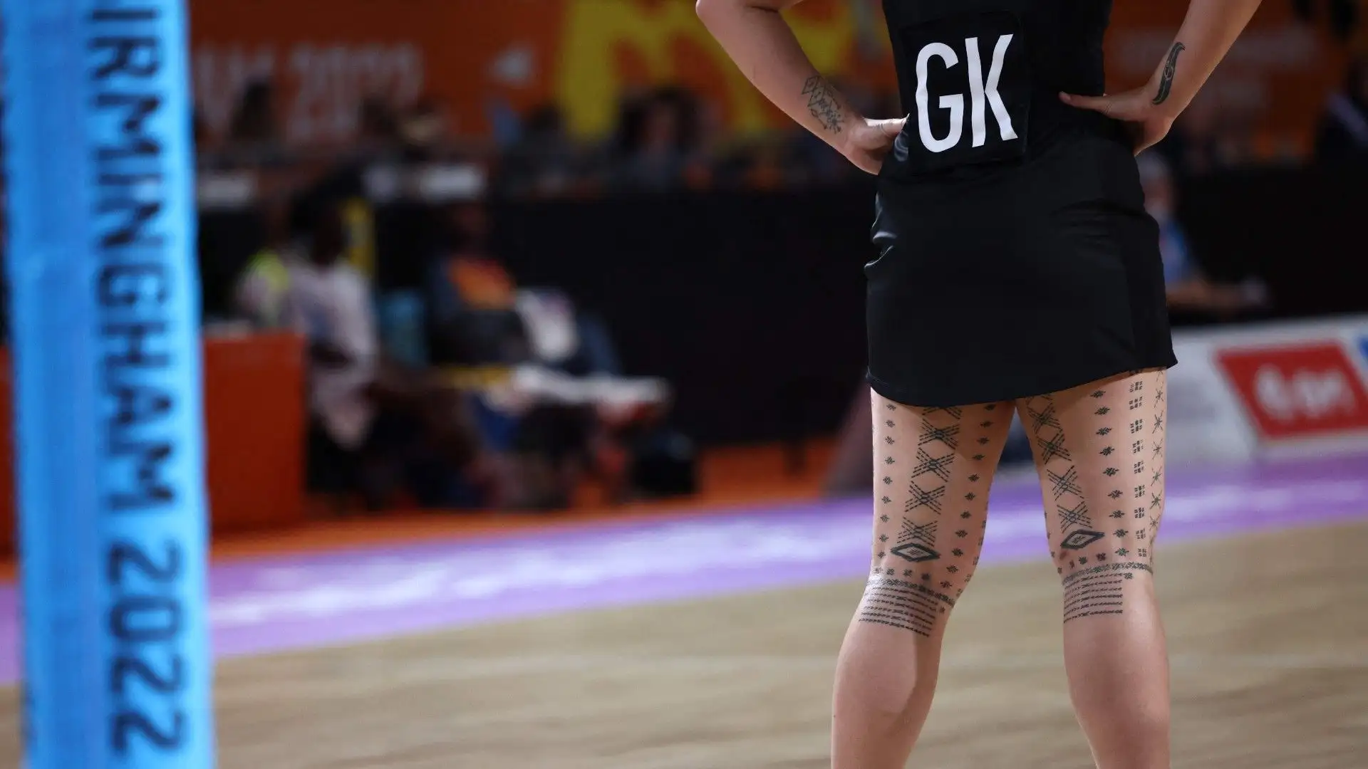 Ecco il super tatuaggio sulle gambe