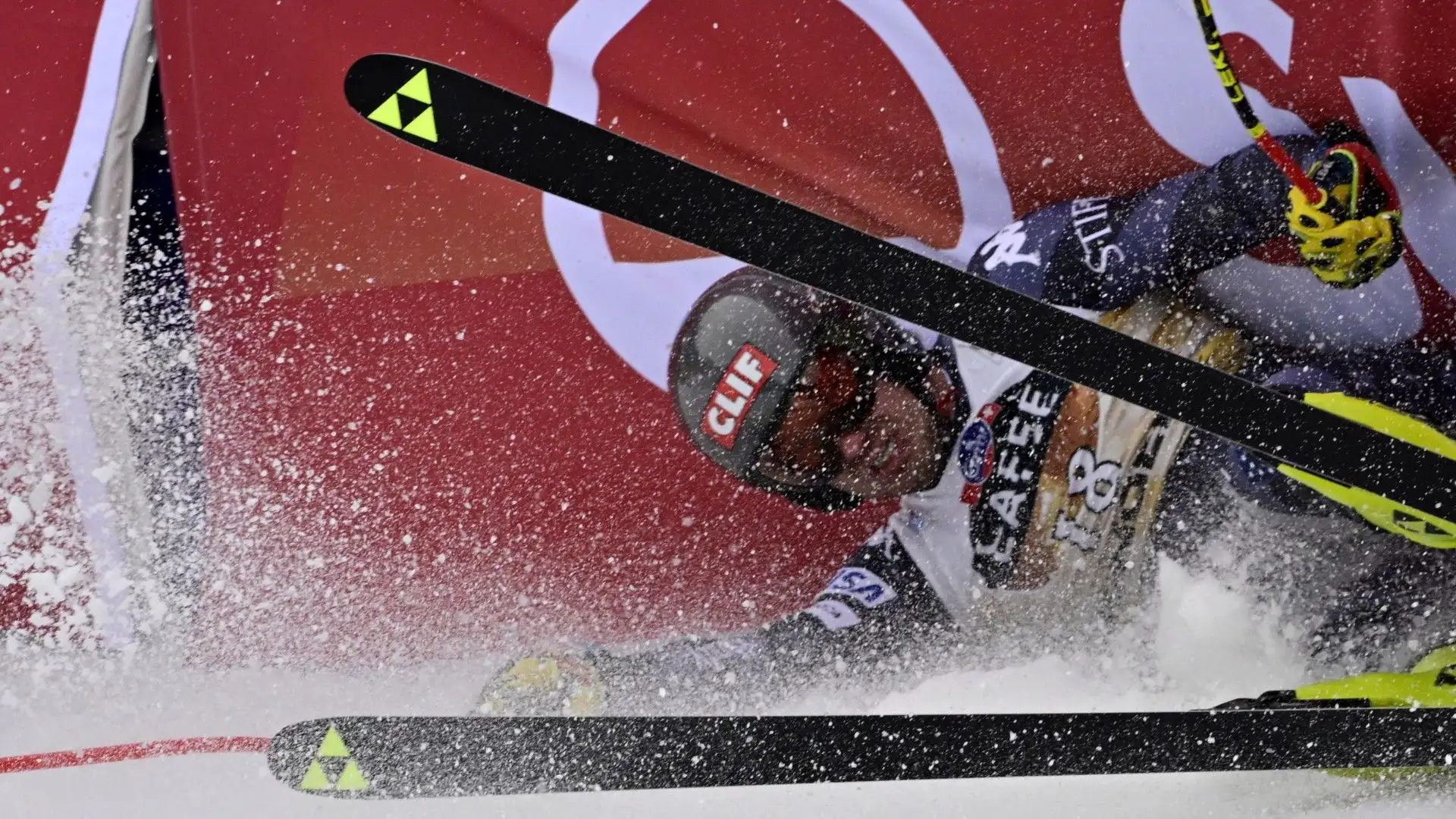 Brutto incidente per Bryce Bennett: le foto
