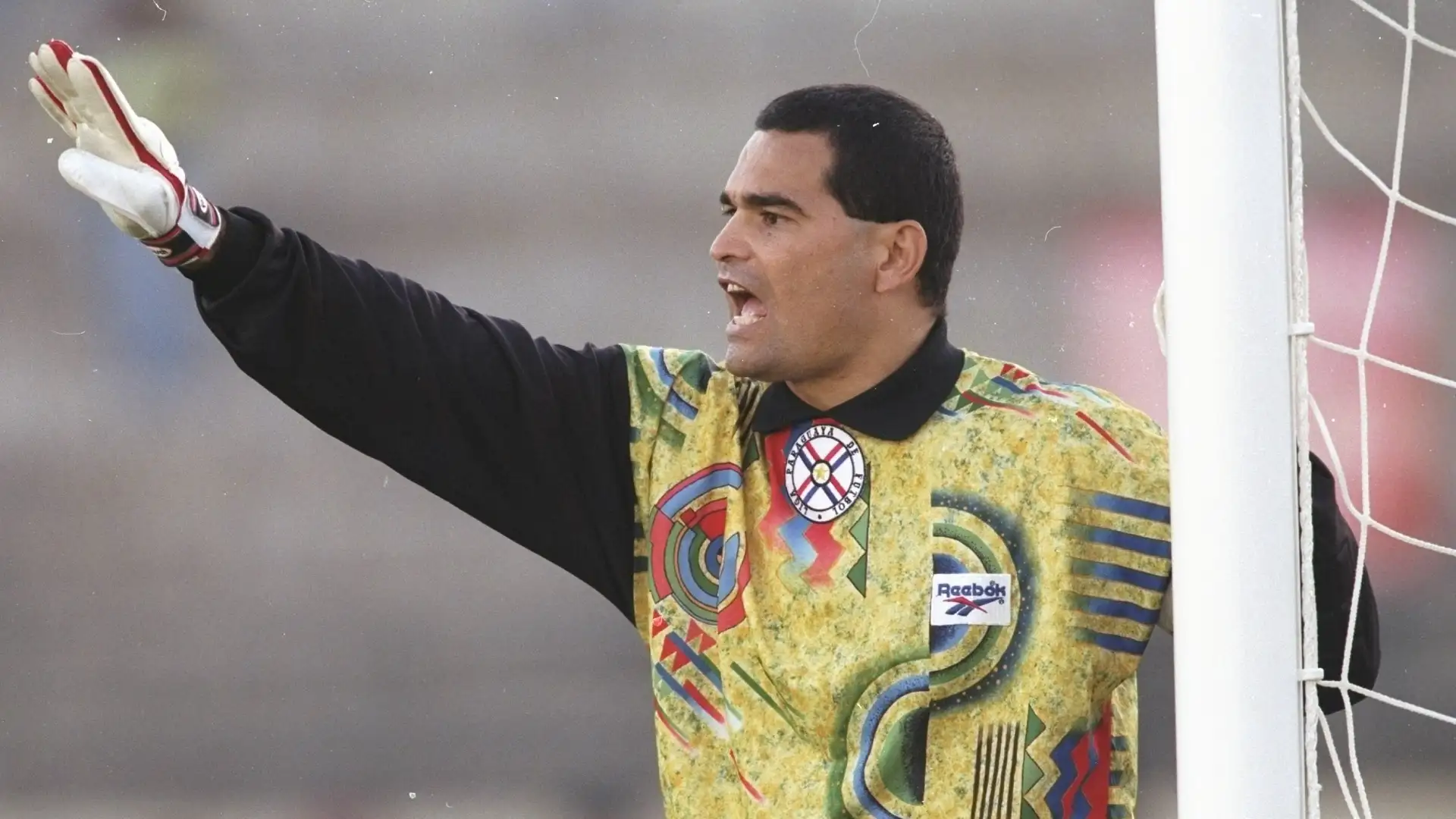 2) Jose Luis Chilavert (Paraguay): 67 gol