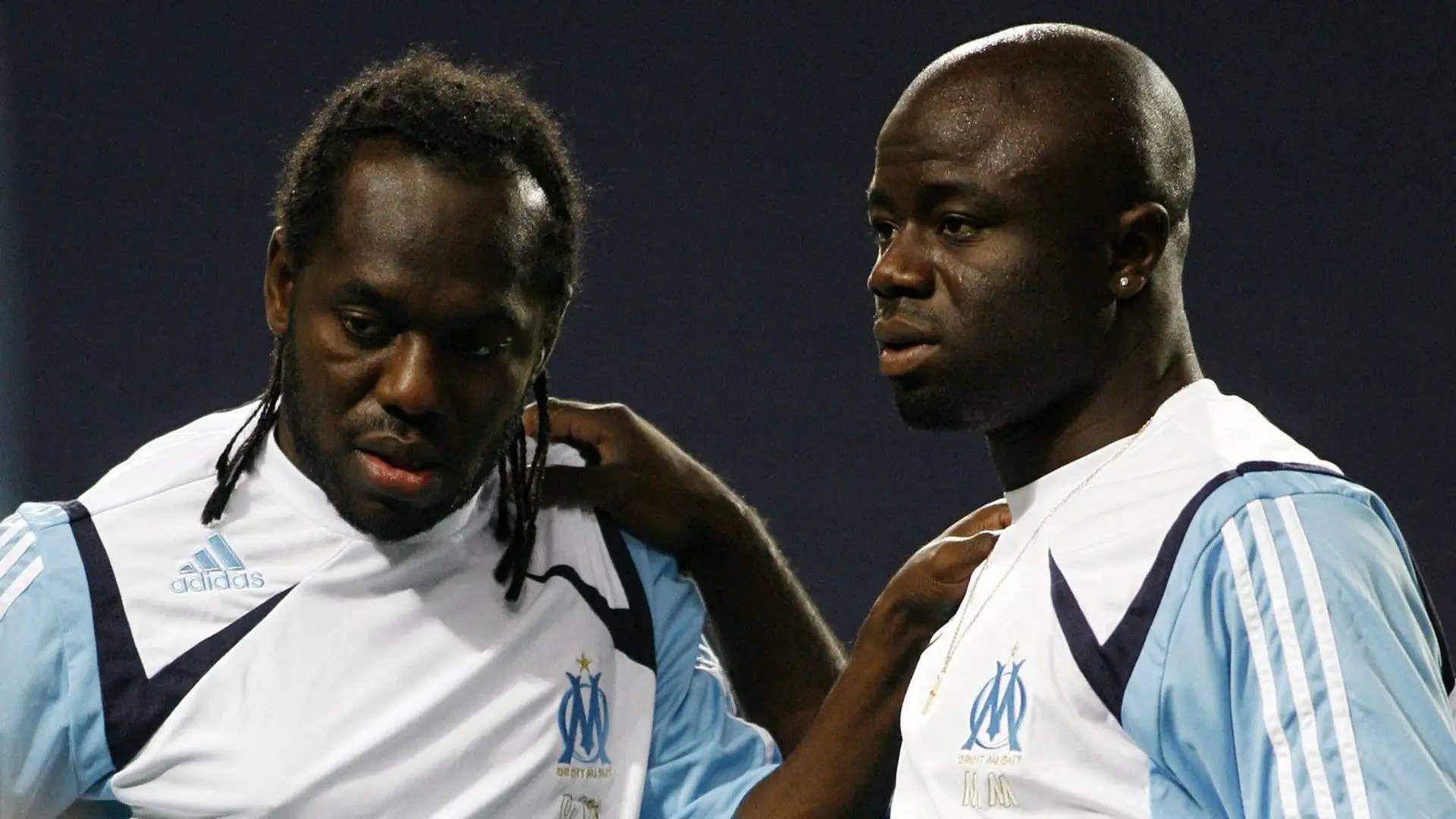 Modeste (a destra) con Wilson Oruma