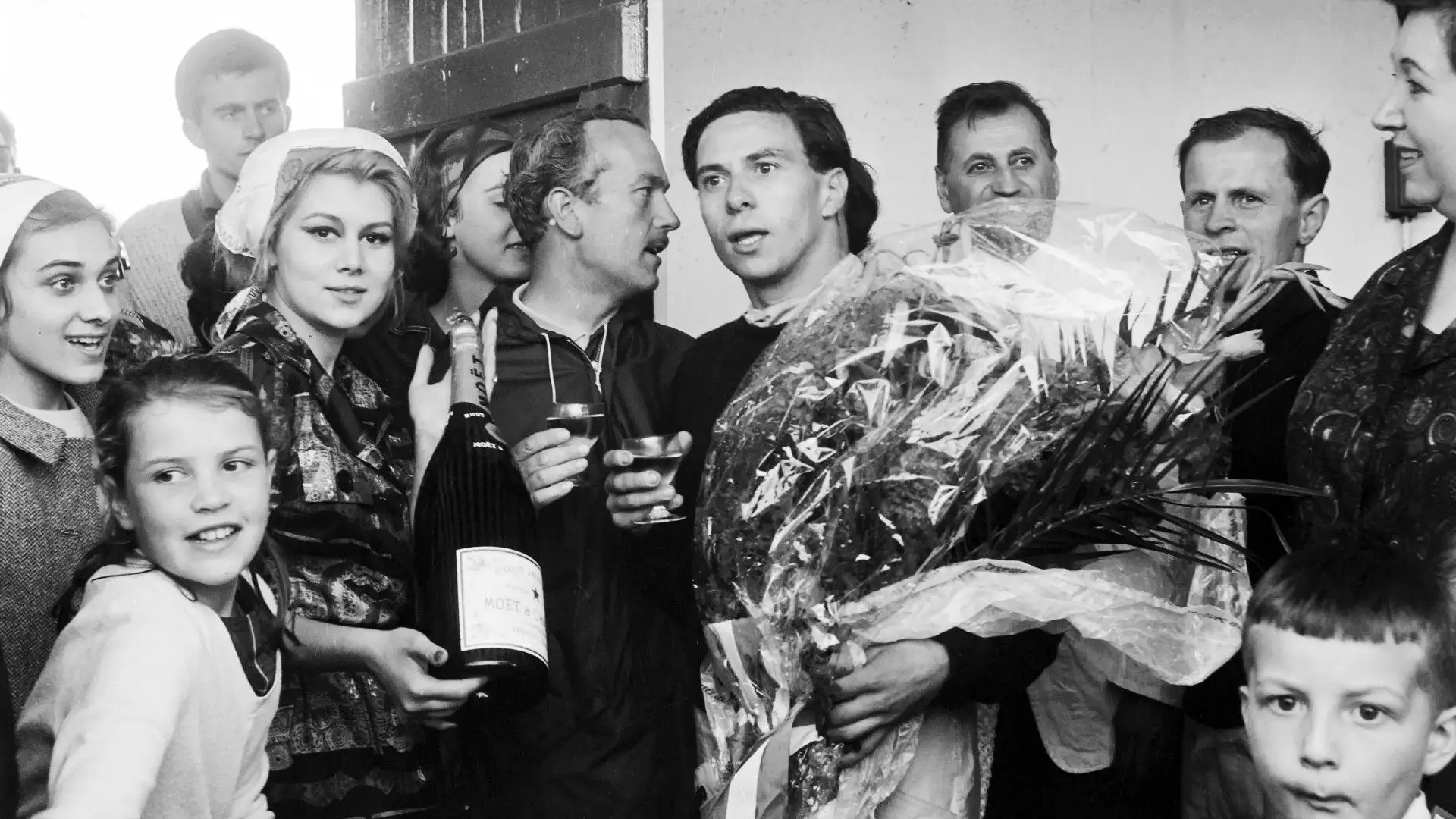 9- Jim Clark 27 anni, 174 giorni (1963)
