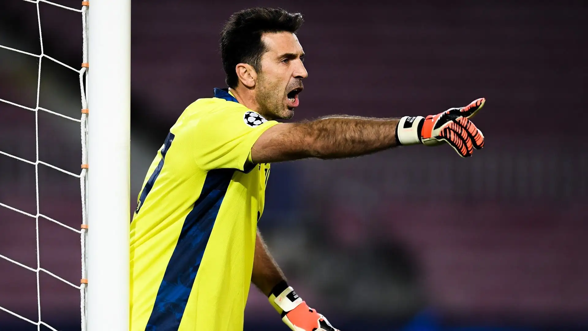 Gianluigi Buffon (28/01/78), Barcellona-Juventus 08/12/2020, 42 anni e 315 giorni
