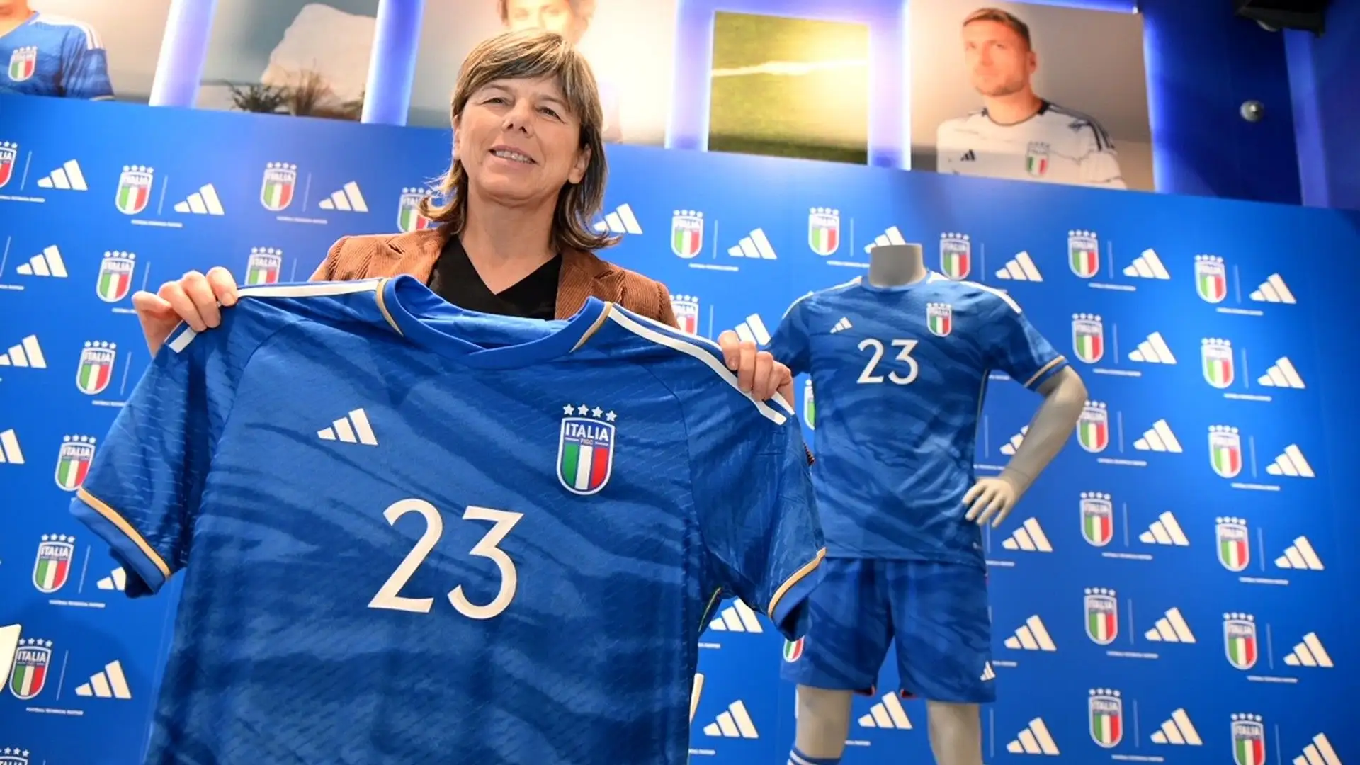 Ecco la nuova divisa dell'Italia